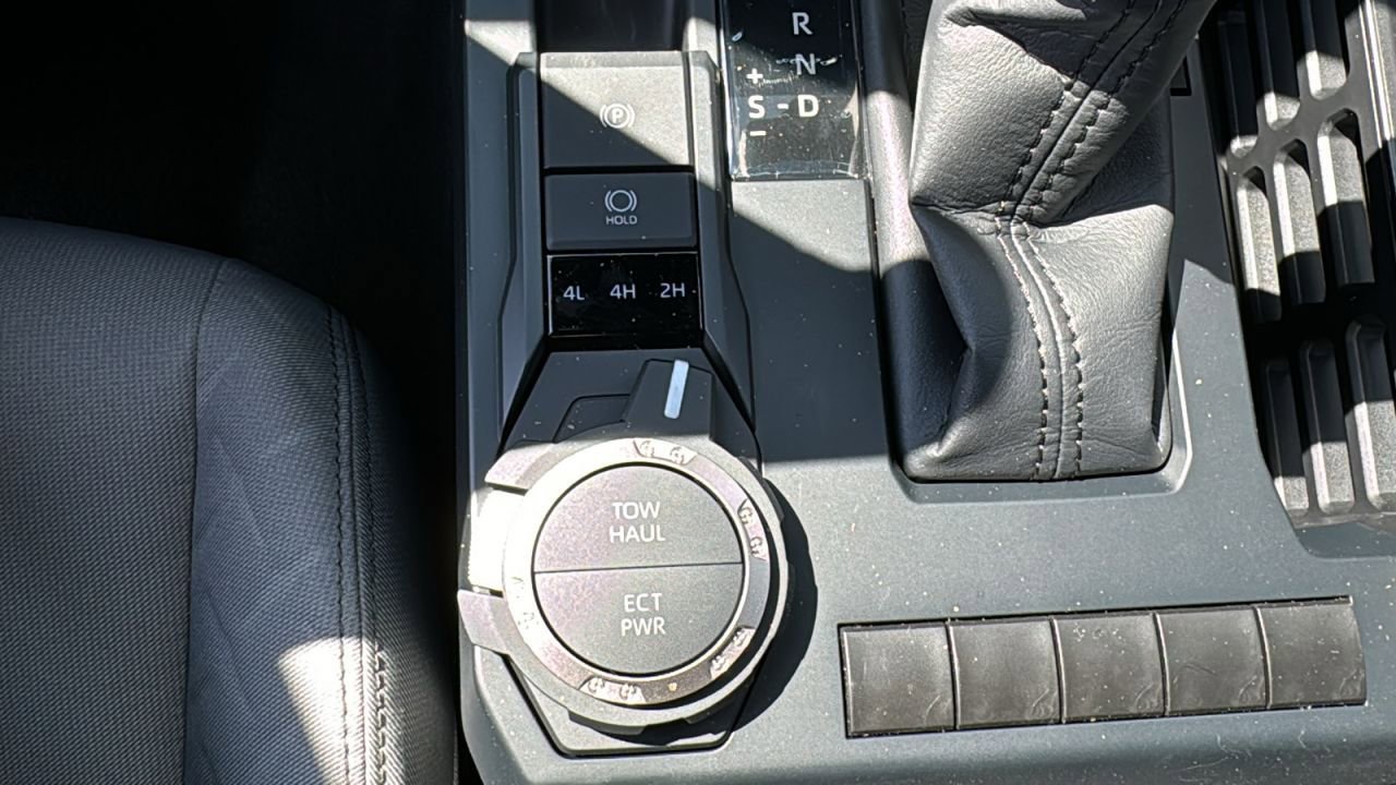 Certified 2024 Toyota Tacoma SR5 image 20