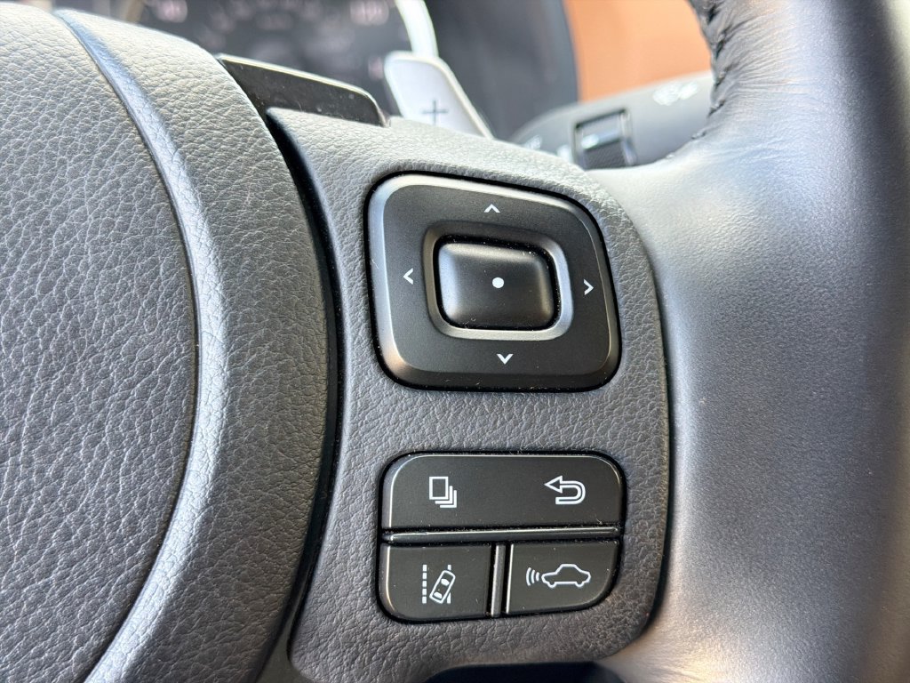Used 2023 Lexus IS 300 w/ Premium Package RWD image 27