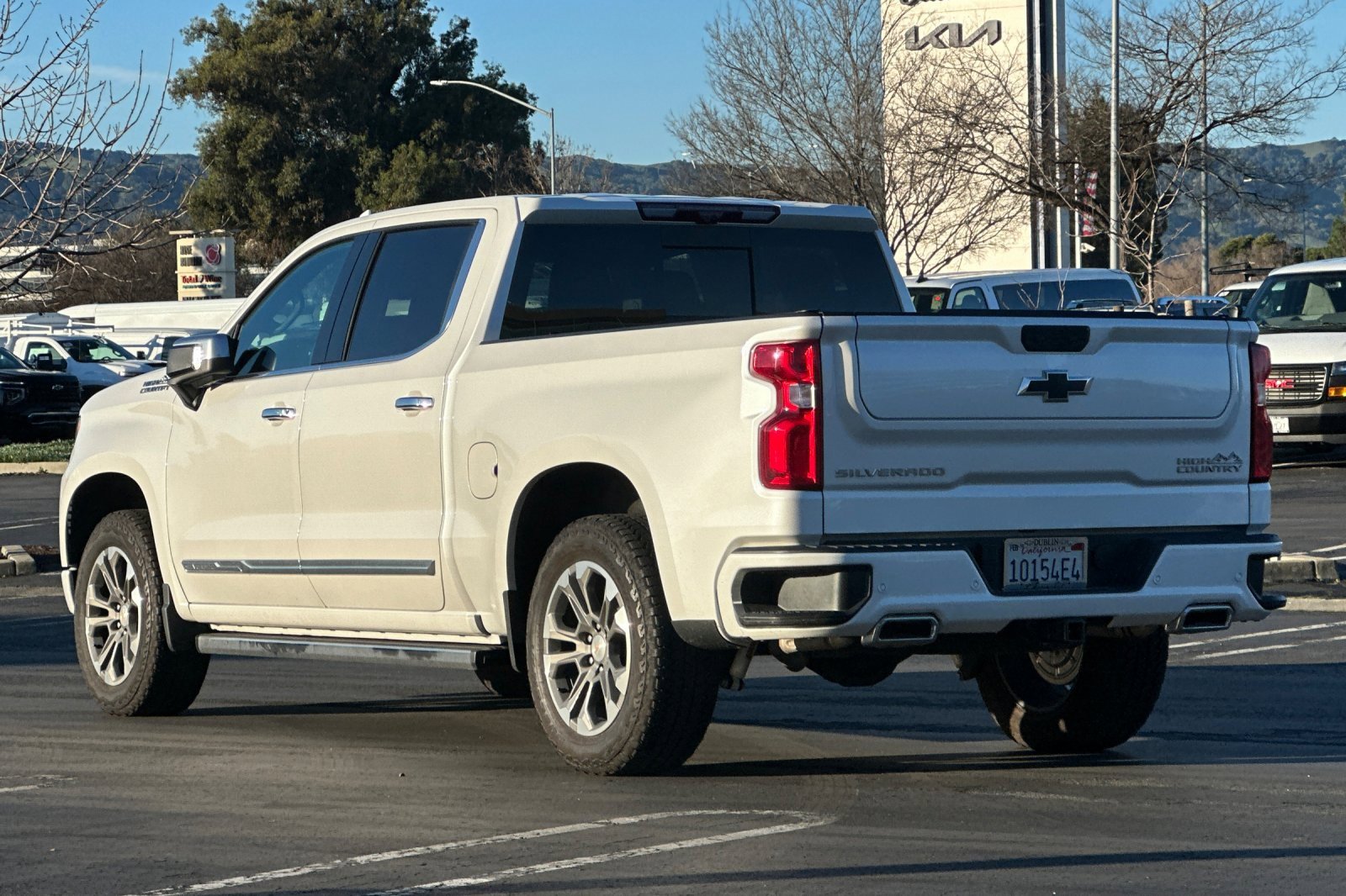 Used 2025 Chevrolet Silverado 1500 High Country w/ Technology Package image 6