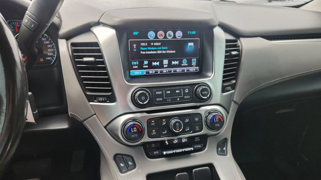 Used 2018 Chevrolet Suburban LT RWD image 22