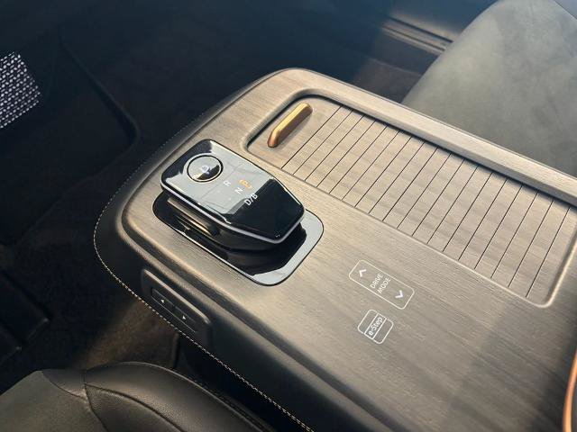 Certified 2024 Nissan Ariya AWD image 23