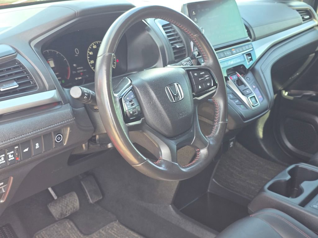 Used 2025 Honda Odyssey Sport-L image 12