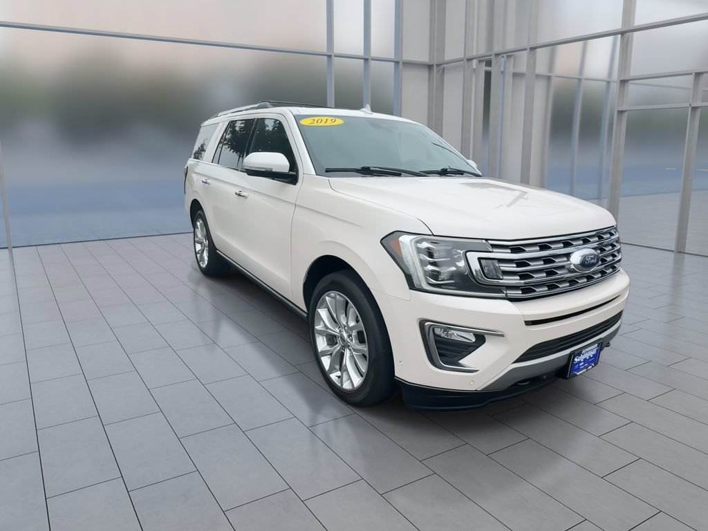 Used 2019 Ford Expedition Limited w/ Equipment Group 302A AWD/4WD image 2