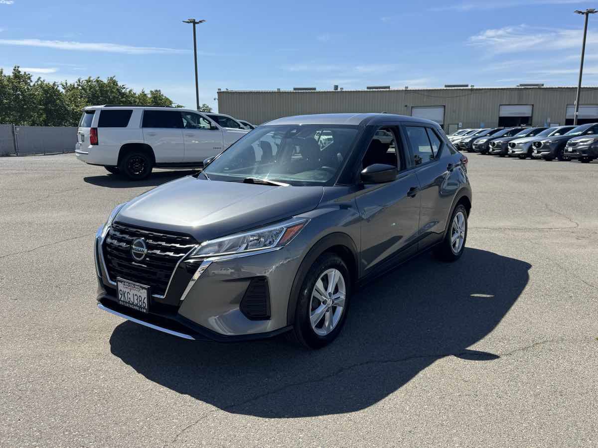 Used 2021 Nissan Kicks S FWD image 5