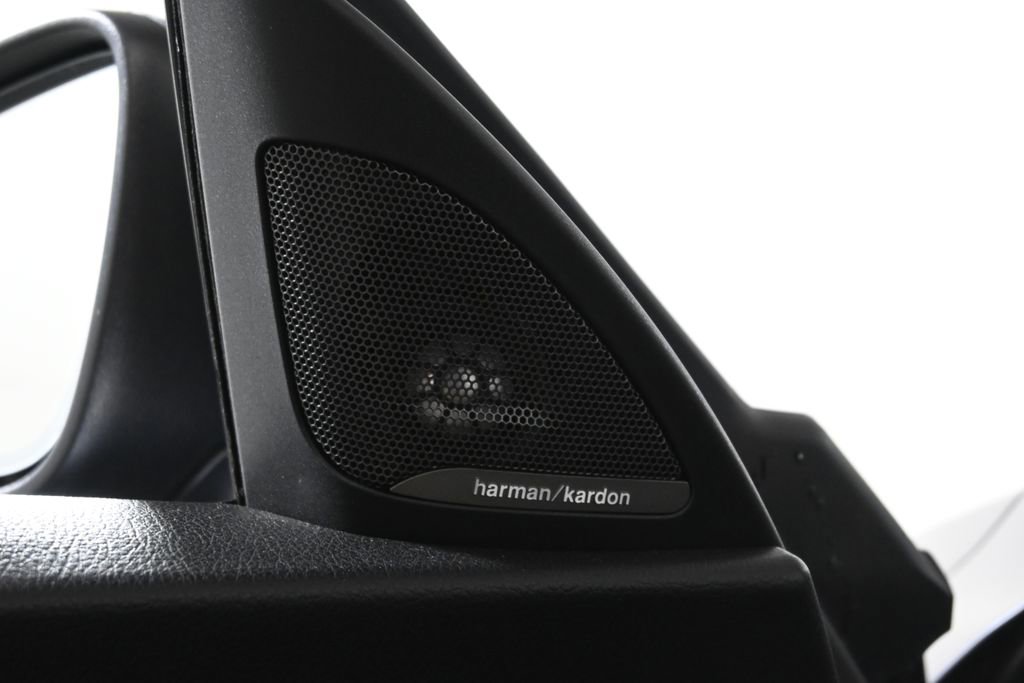 Used 2017 BMW 230i xDrive Convertible image 35