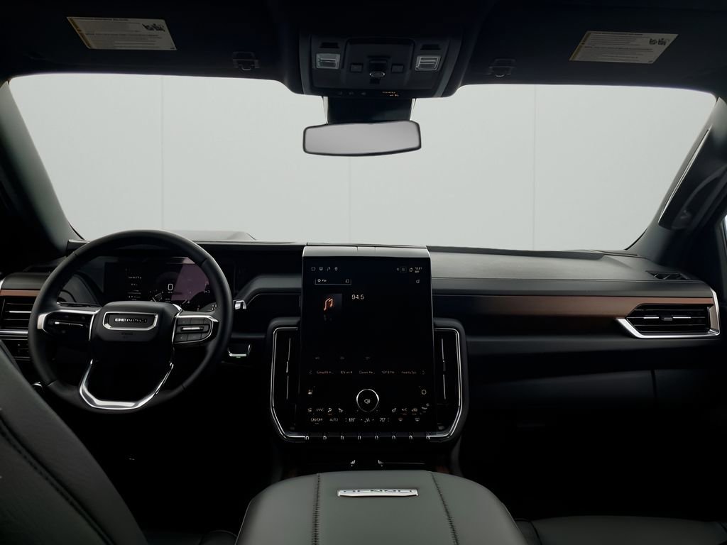 Used 2025 GMC Yukon Denali image 23