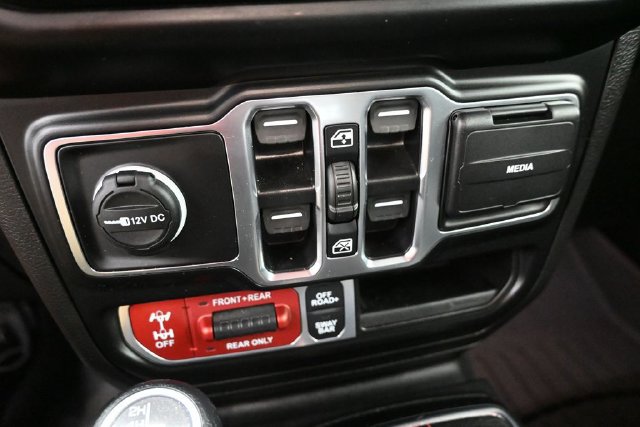Used 2022 Jeep Gladiator Rubicon AWD/4WD image 26