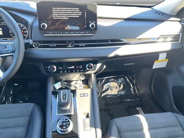 New 2026 Nissan Rogue SL AWD/4WD image 15