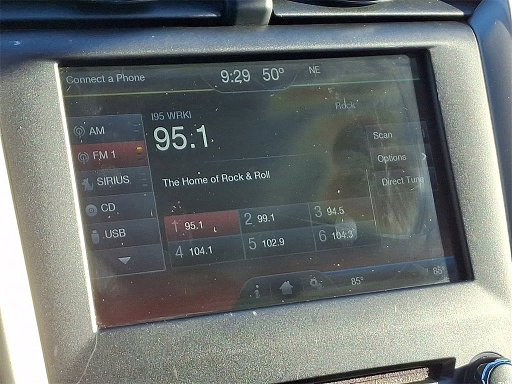 Used 2015 Ford Fusion SE w/ Equipment Group 202A image 17