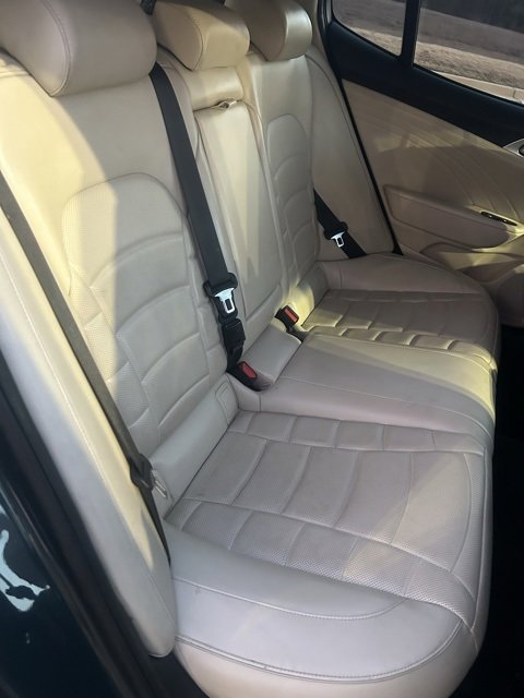 Used 2022 Kia Stinger GT2 image 6