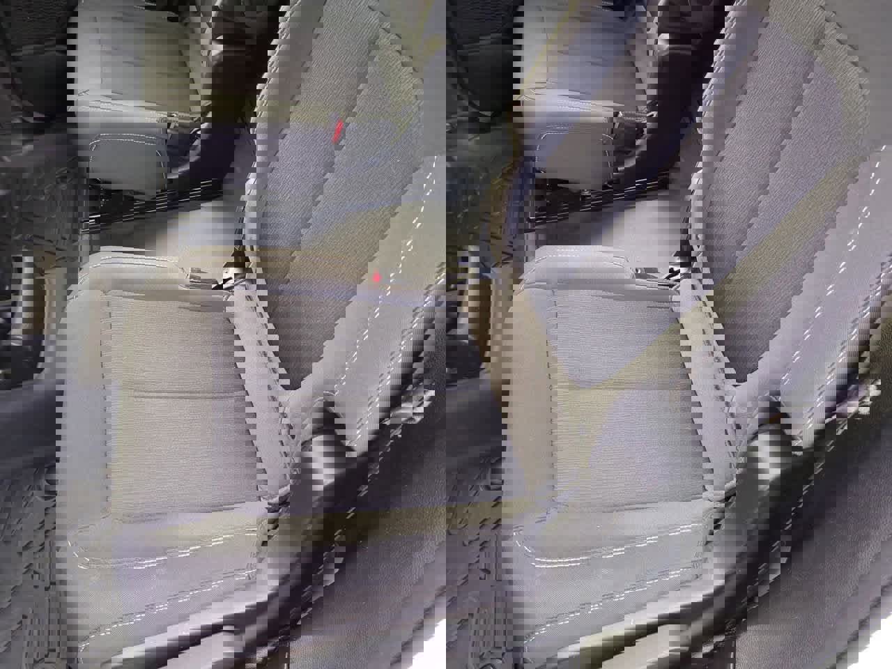 Used 2023 Jeep Grand Cherokee L Laredo image 20