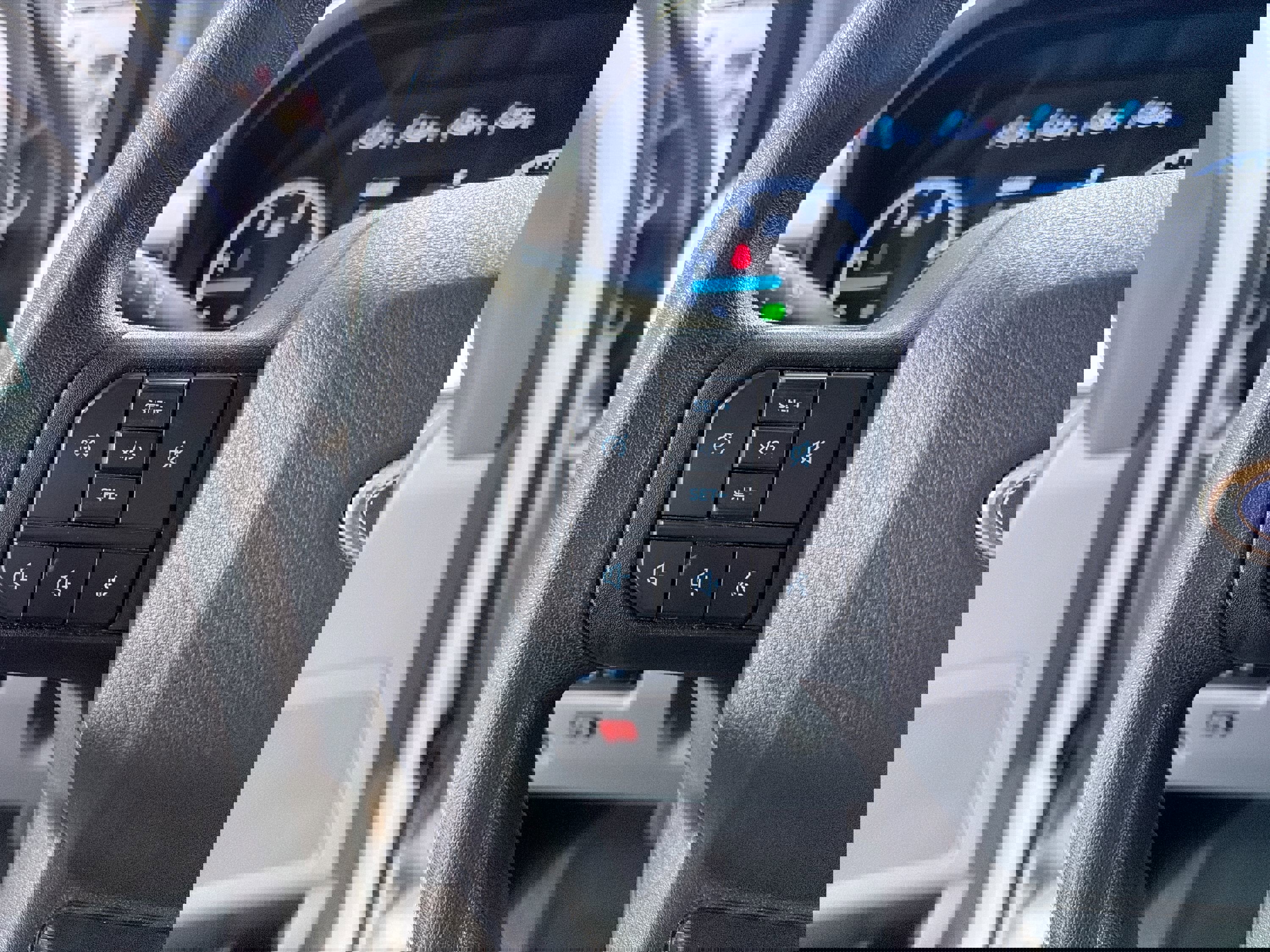 Used 2024 Ford F250 XLT w/ FX4 Off-Road Package image 14