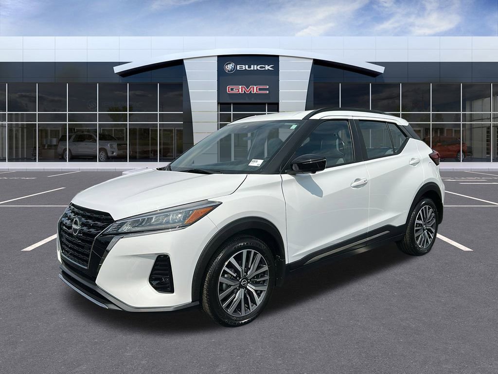 Used 2023 Nissan Kicks SR w/ SR Premium Package