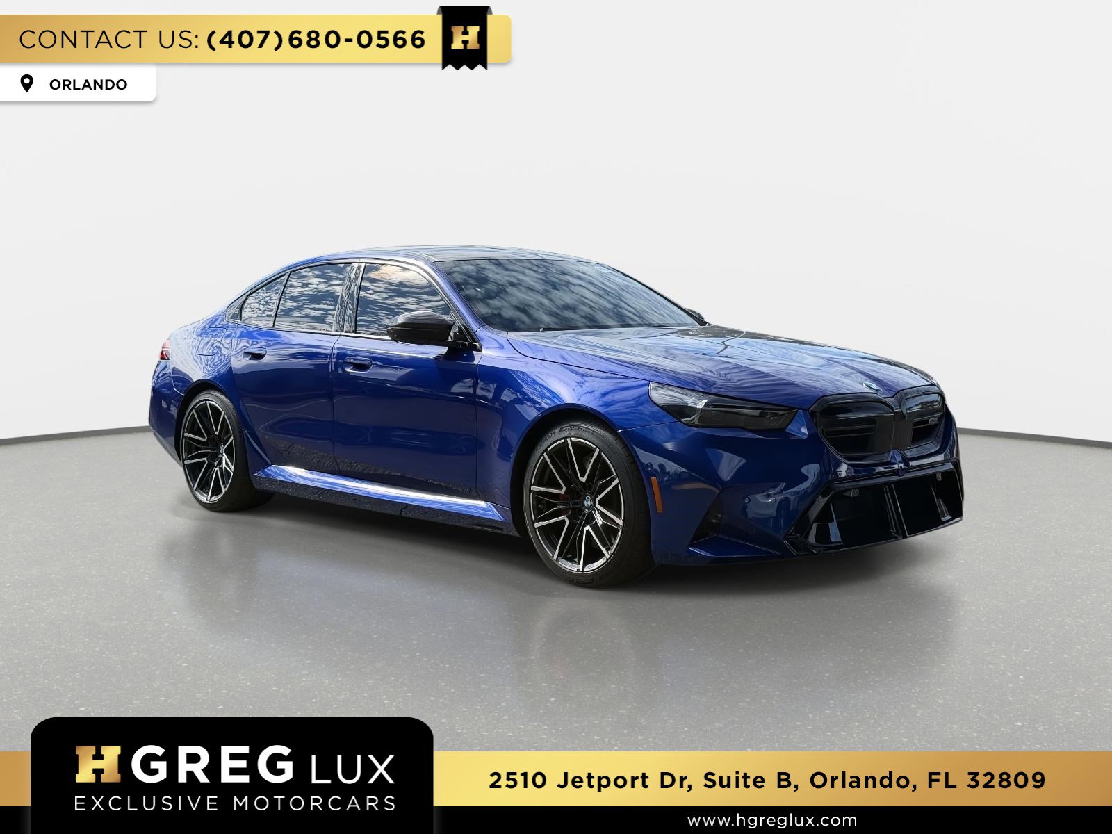 Used 2025 BMW M5 w/ Carbon Package