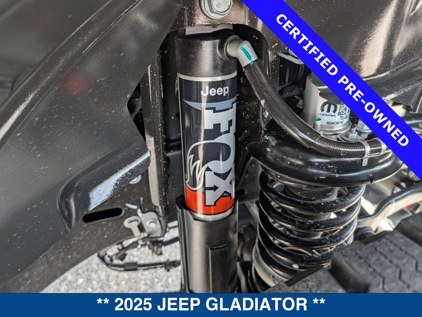 Used 2025 Jeep Gladiator Mojave w/ Safety Group AWD/4WD image 14