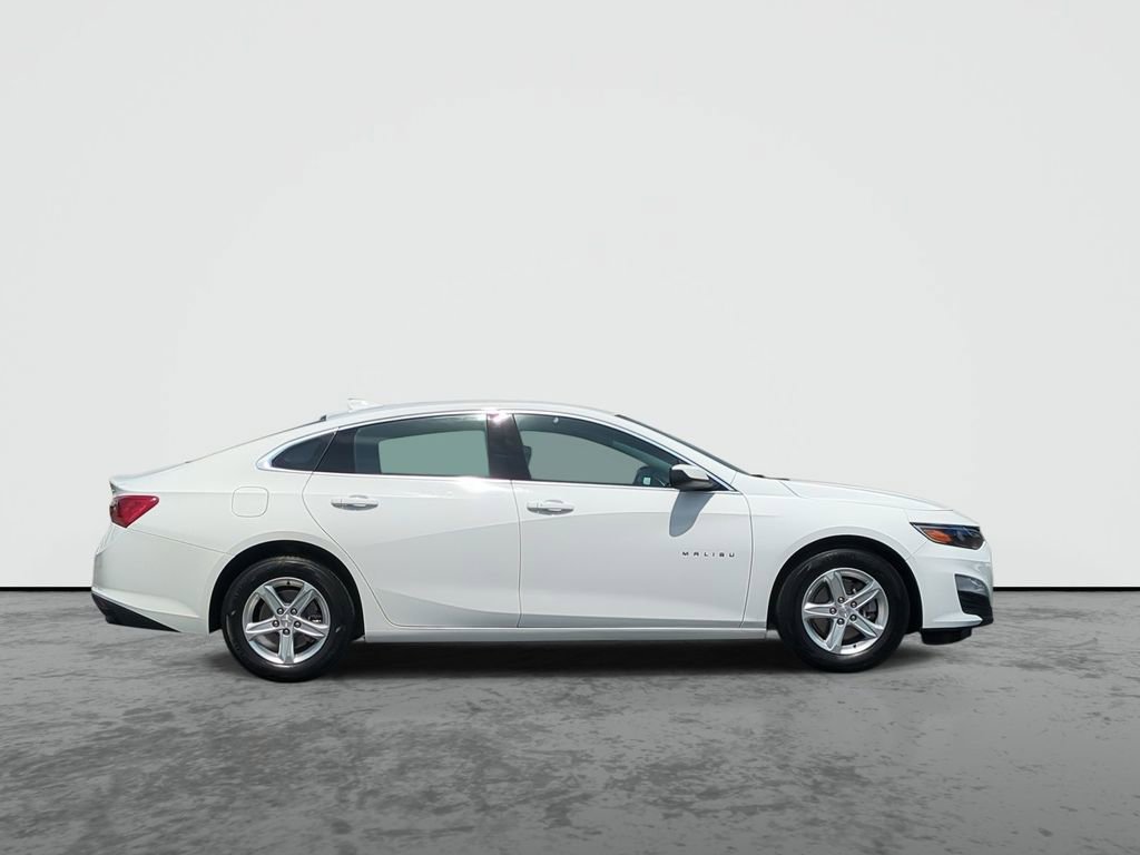 Used 2024 Chevrolet Malibu LT FWD image 9