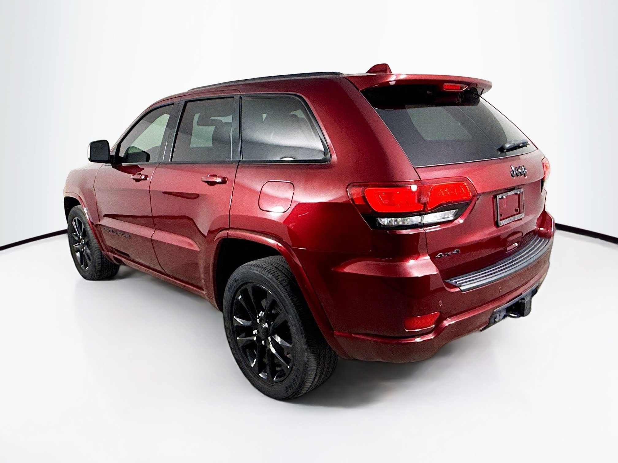 Used 2021 Jeep Grand Cherokee Laredo X image 29
