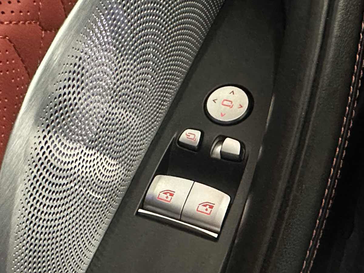 Used 2023 BMW M8 Competition w/ M Driver's Package image 41