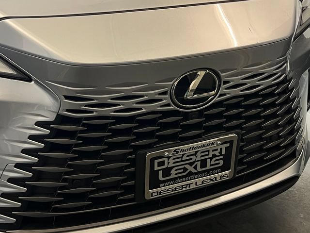 Used 2025 Lexus RX 450h AWD w/ Convenience Package image 17