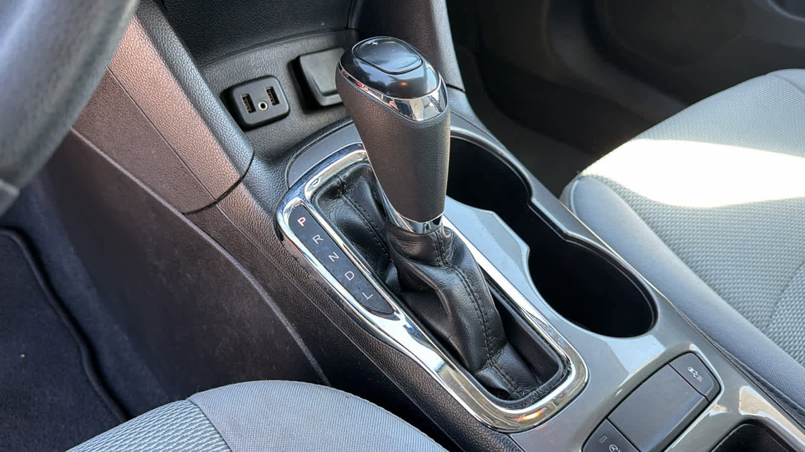 Used 2019 Chevrolet Cruze LS w/ LS Fleet Convenience Package FWD image 12