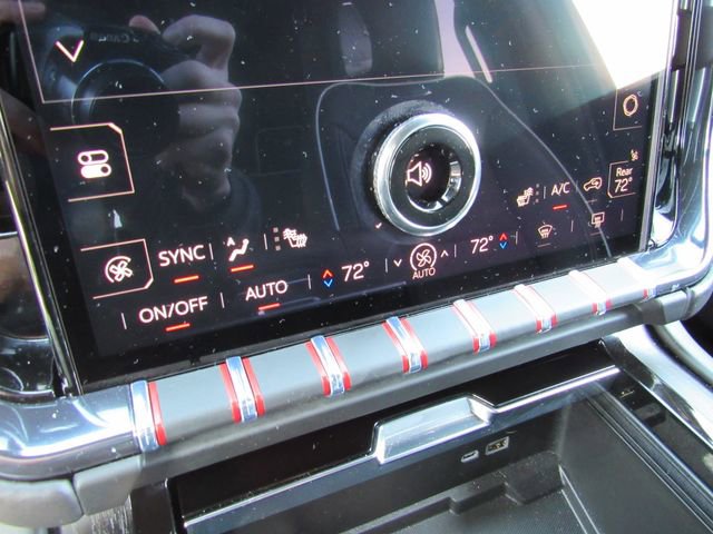Used 2025 GMC Yukon XL AT4 Ultimate image 25