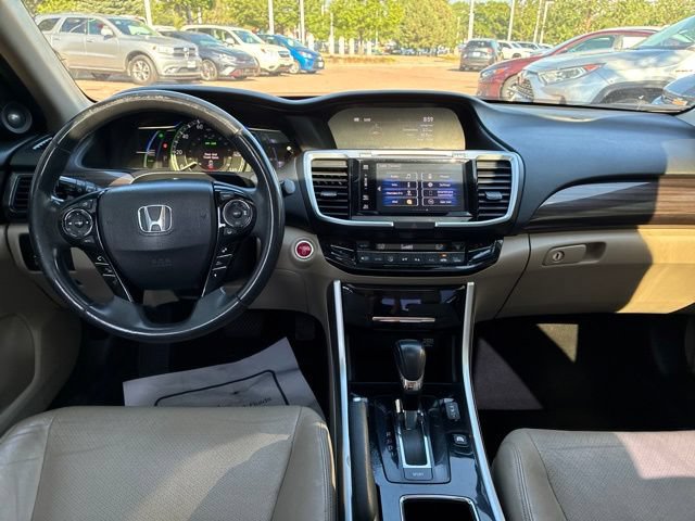 Used 2017 Honda Accord EX-L image 28