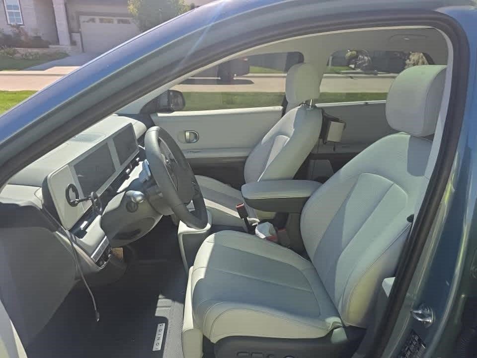 Used 2024 Hyundai Ioniq 5 Limited AWD/4WD image 9