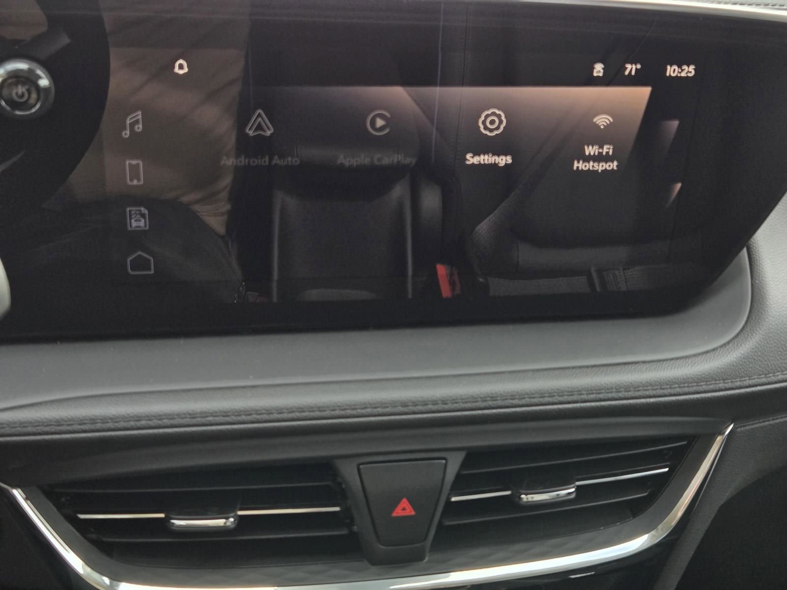 New 2026 Buick Encore GX Sport Touring image 10