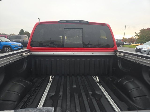 Used 2021 Nissan Titan PRO-4X w/ Pro-4x Convenience Package AWD/4WD image 30