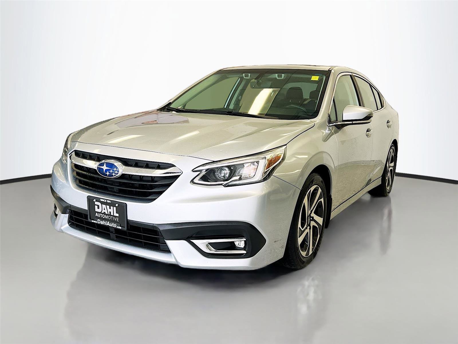 Used 2022 Subaru Legacy Limited w/ Popular Package #3 image 4