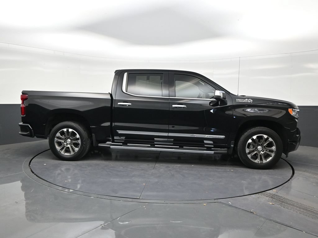 Used 2024 Chevrolet Silverado 1500 High Country RWD image 6