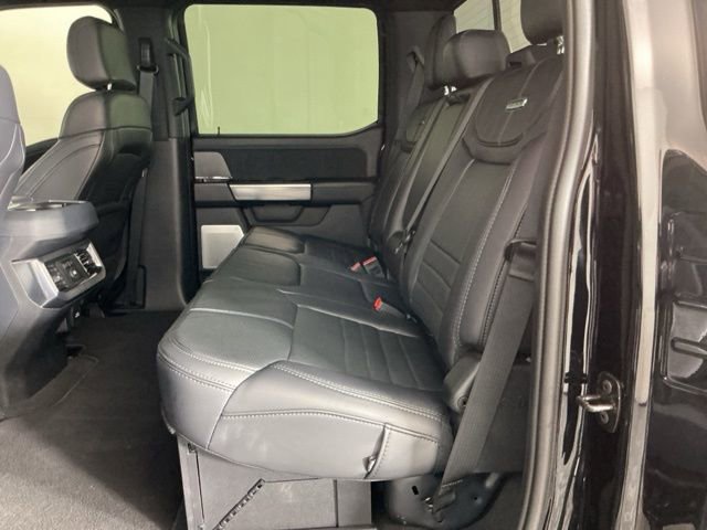 Certified 2025 Ford F450 Platinum w/ FX4 Off-Road Package image 32