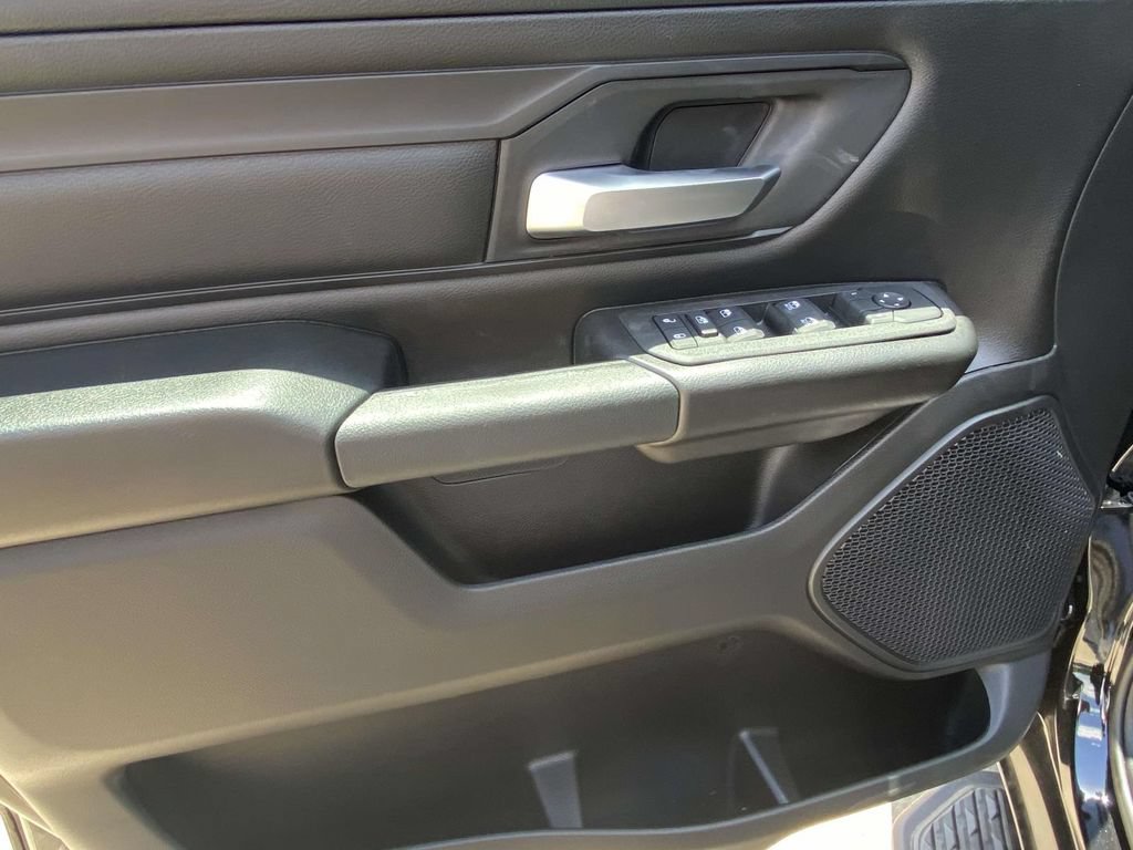 New 2026 RAM 1500 Express AWD/4WD image 14