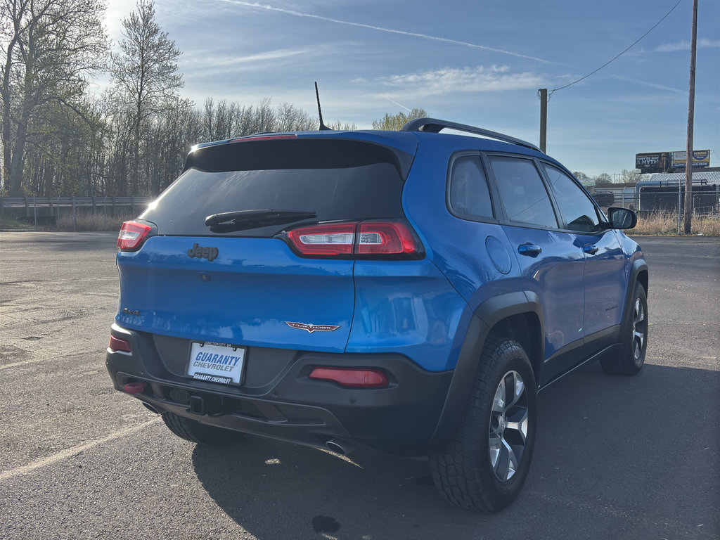 Used 2018 Jeep Cherokee Trailhawk w/ Comfort/Convenience Group image 25