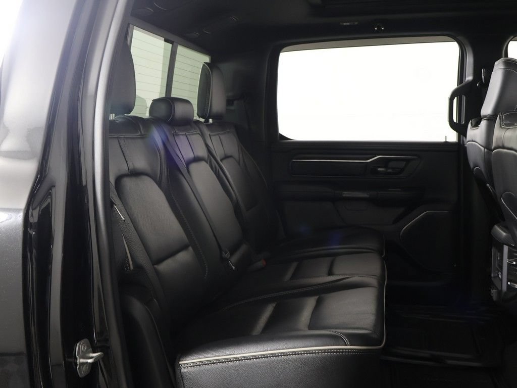 Used 2022 RAM 1500 Limited w/ Body-Colour Bumper Group AWD/4WD image 32