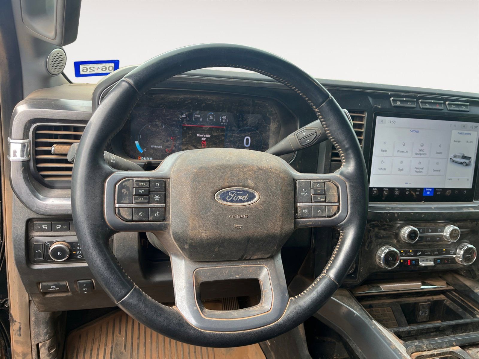 Used 2024 Ford F250 Lariat w/ Lariat Ultimate Package AWD/4WD image 12