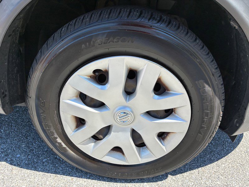 Used 2018 Nissan Rogue Sport S image 18