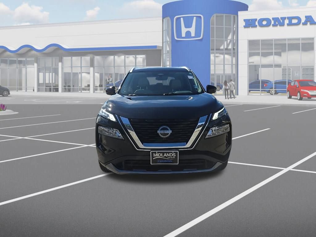 Used 2023 Nissan Rogue SL w/ SL Premium Package image 2