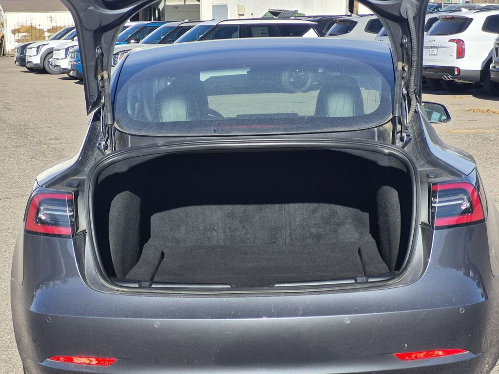 Used 2019 Tesla Model 3 Long Range image 15