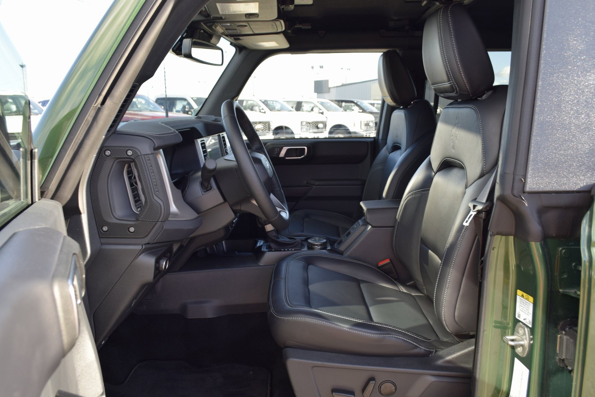 New 2025 Ford Bronco Outer Banks image 18