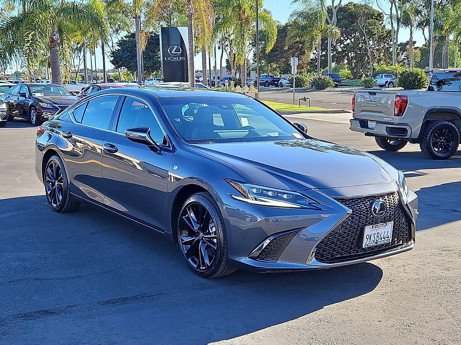 Certified 2024 Lexus ES 300h F Sport image 3