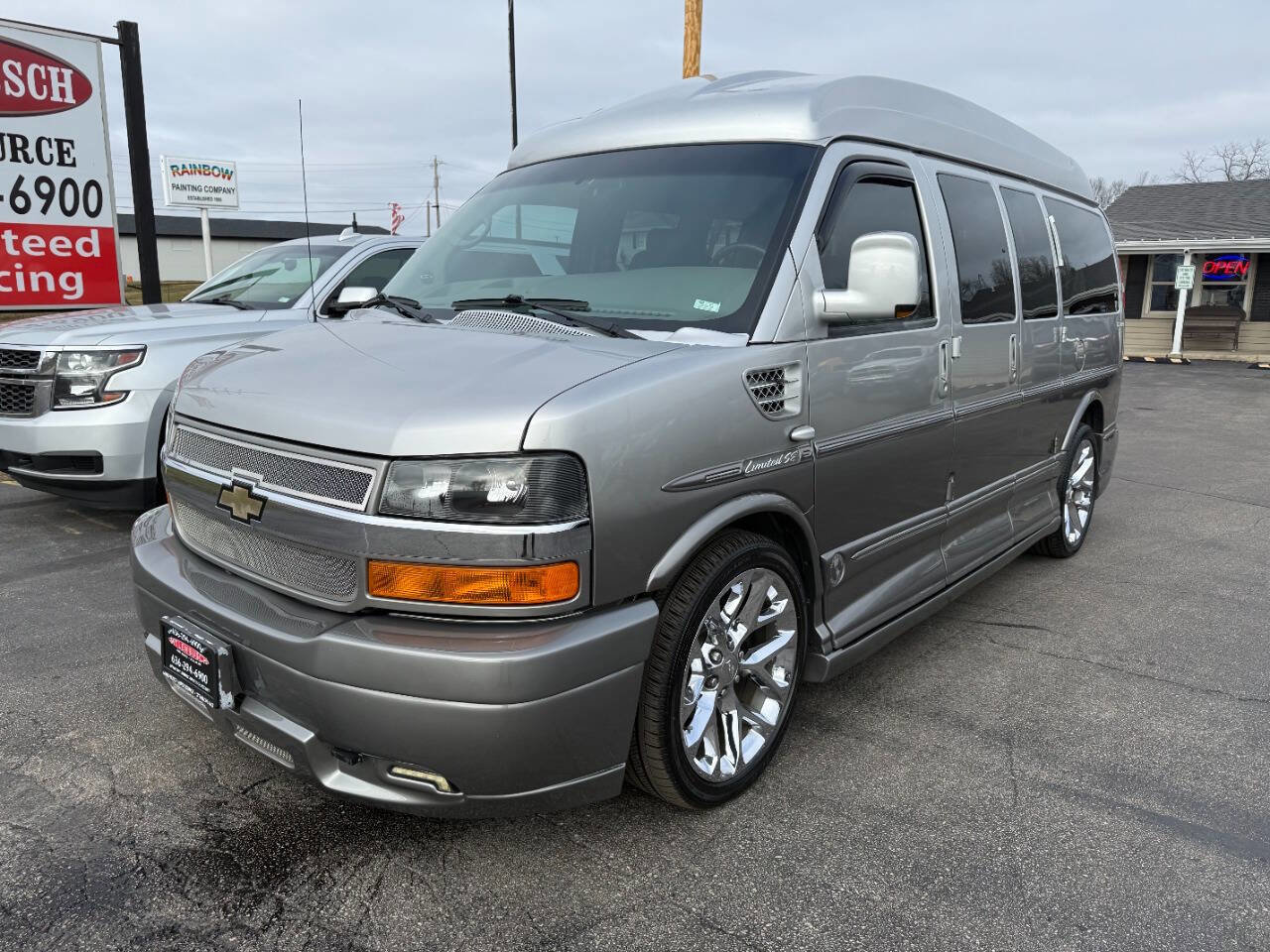 Used 2012 Chevrolet Express 1500 AWD image 2