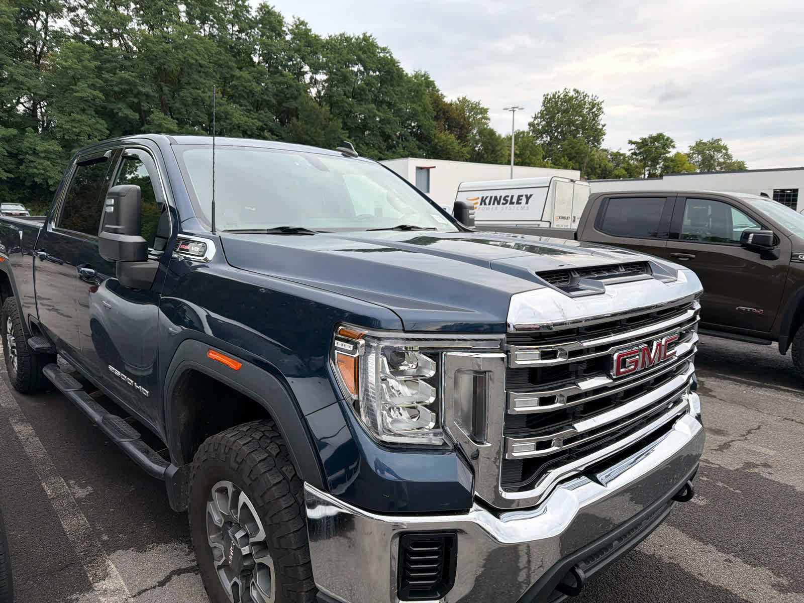 Used 2021 GMC Sierra 2500 SLE AWD/4WD image 23