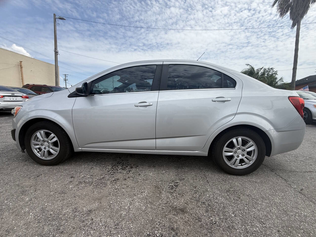 Used 2014 Chevrolet Sonic LT FWD image 5
