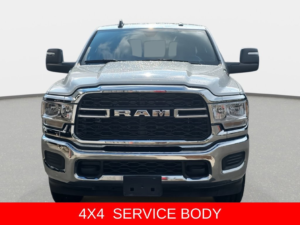 Used 2024 RAM 2500 Tradesman w/ Chrome Appearance Group AWD/4WD image 2
