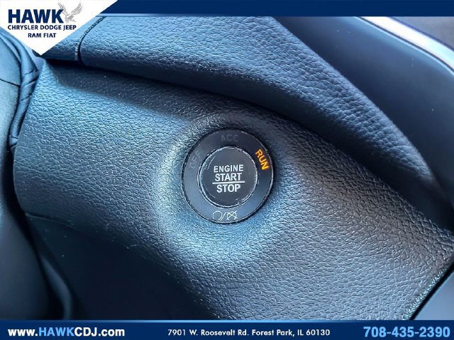 Used 2022 Jeep Cherokee Trailhawk w/ Technology Group B AWD/4WD image 18