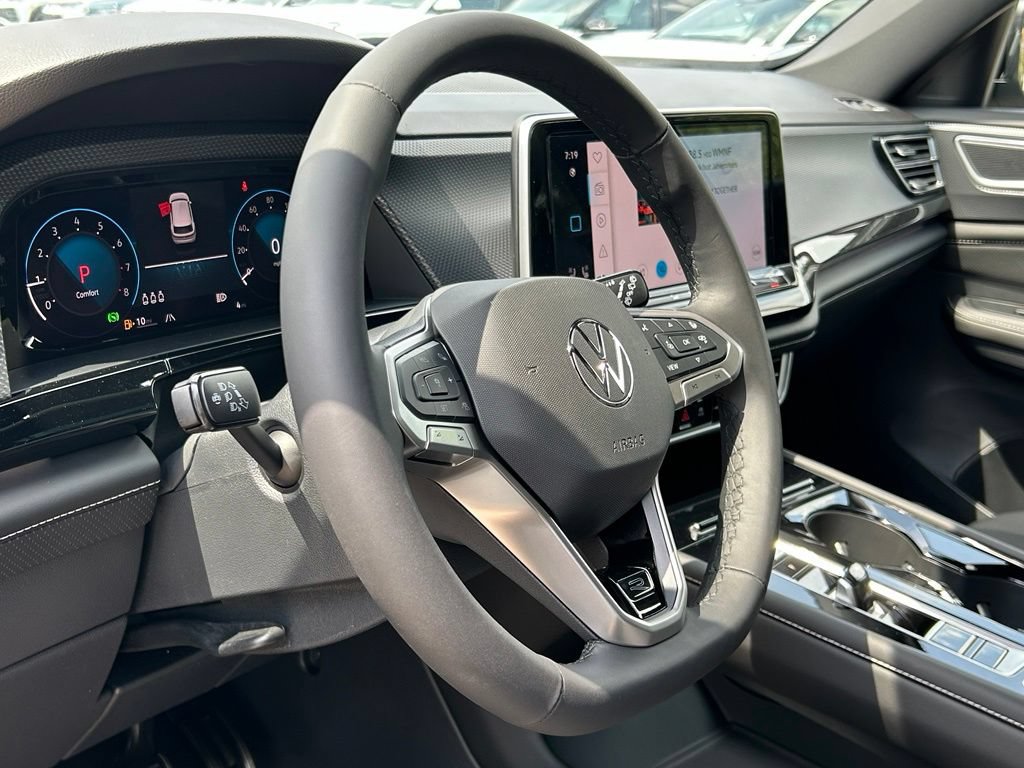 New 2026 Volkswagen Atlas Cross Sport SEL R-Line AWD/4WD image 17