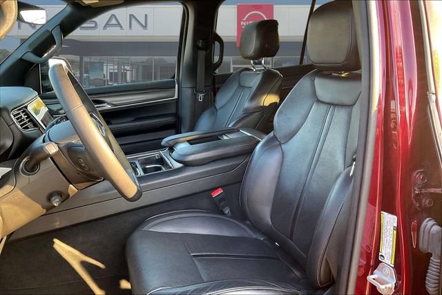 Used 2024 Jeep Wagoneer Series II AWD/4WD image 21