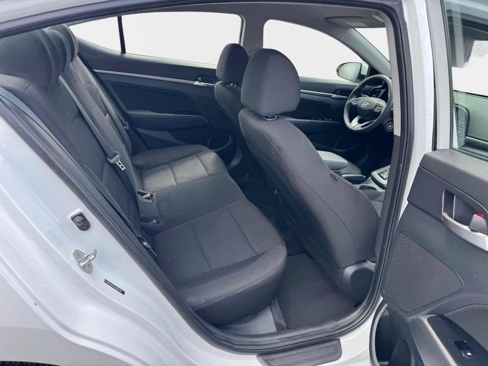 Used 2020 Hyundai Elantra SEL w/ Cargo Package (C1) FWD image 39