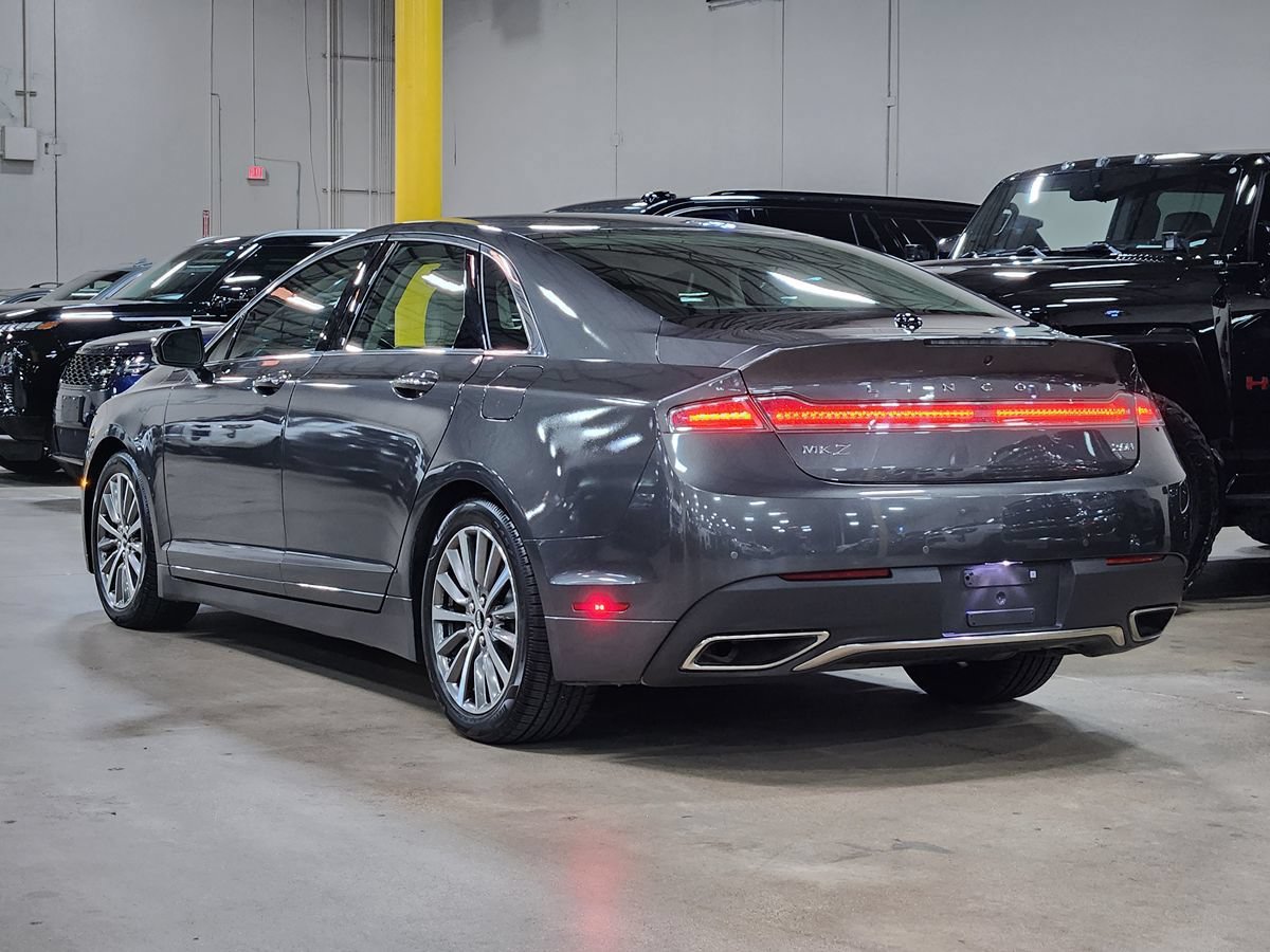 Used 2020 Lincoln MKZ Hybrid w/ Convenience Package FWD image 11